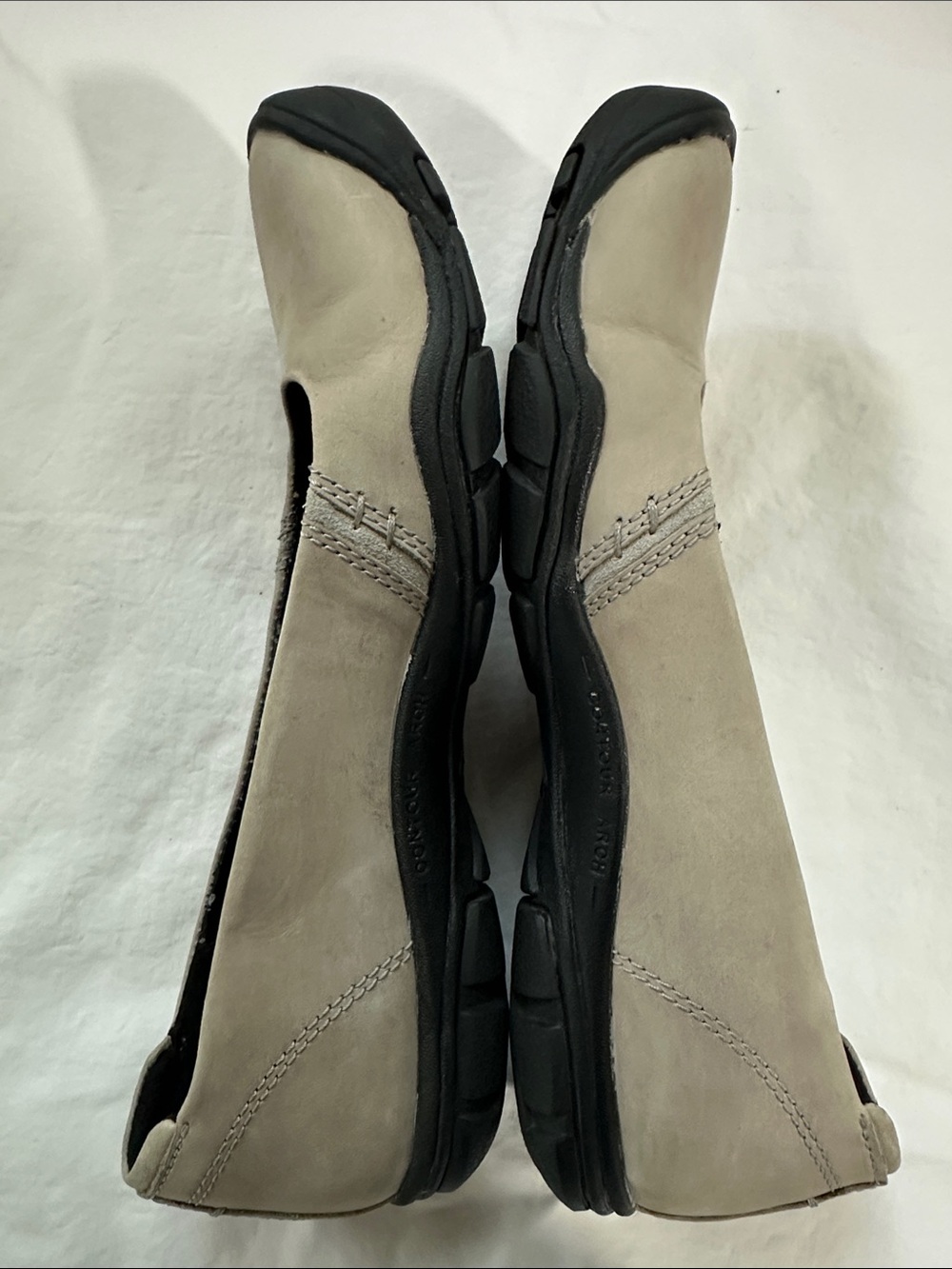 Keen Taupe Flats Size 8 - Picture 4 of 9